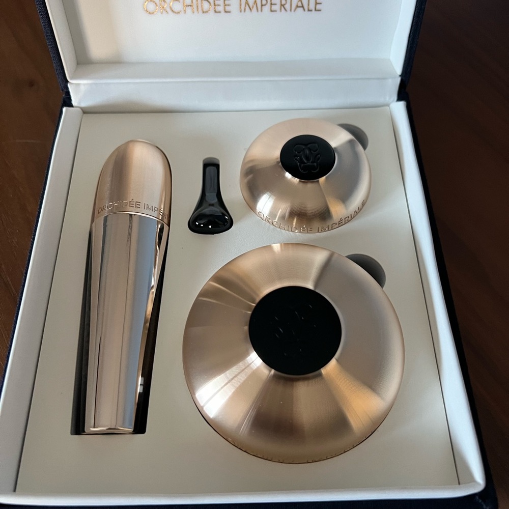 GUERLAIN Orchidee Imperiale Limited Edition Ritual Set.